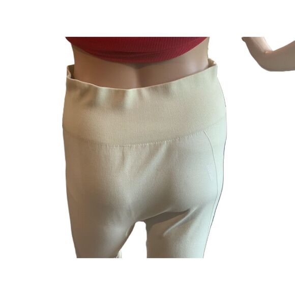 Aéropostale Yellow High Waist Gym Shark Logo Athletic Shorts Size Medium - Picture 4 of 10